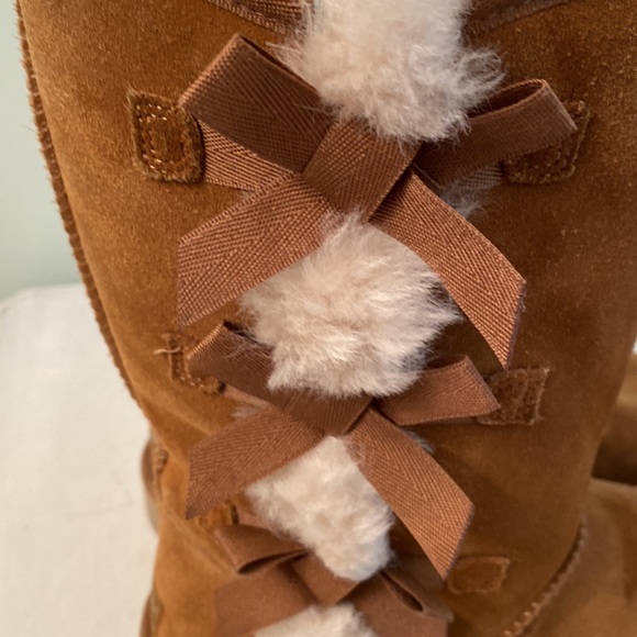 Kookaburra by UGG boots - Picture 2 of 16